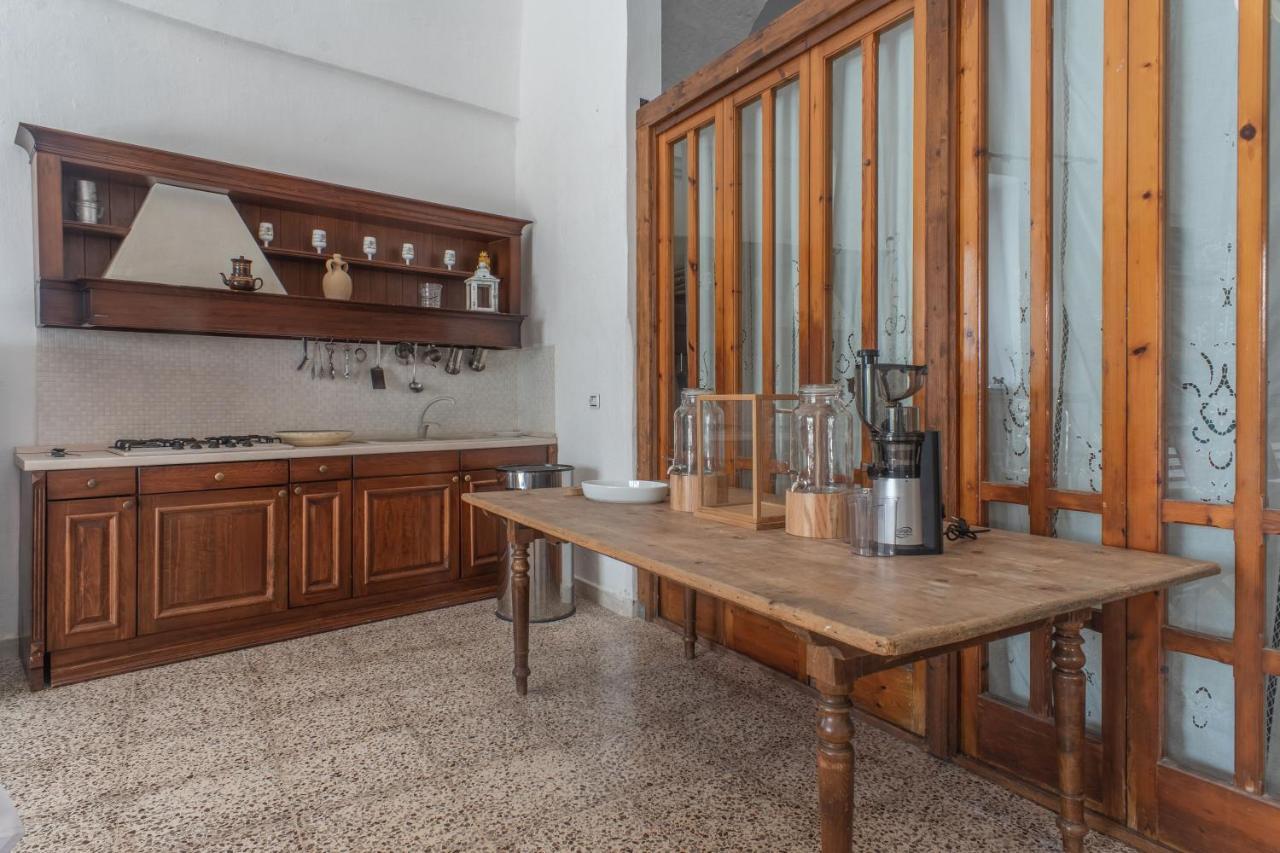 Bed and Breakfast Palazzo Ashian Акварика-дель-Капо Экстерьер фото