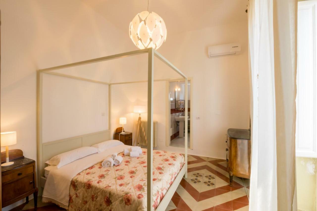 Bed and Breakfast Palazzo Ashian Акварика-дель-Капо Экстерьер фото